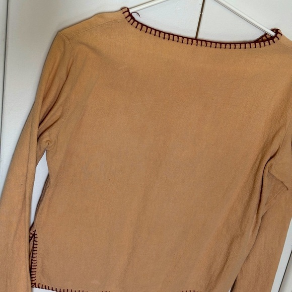 Handmade 100% cotton embroidered top. Made in Thailand. Small - Picture 2 of 6